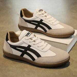 Giày sneaker nam phong cách basic